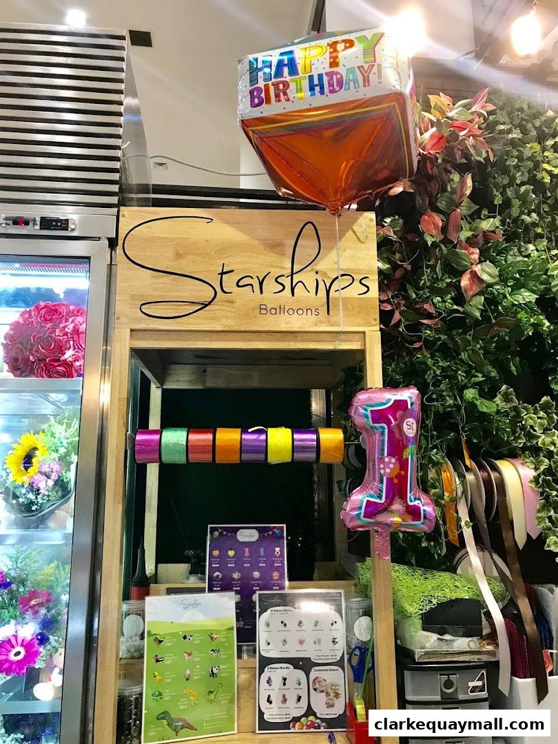 Starships Balloons  Helium  Clarke Quay Central